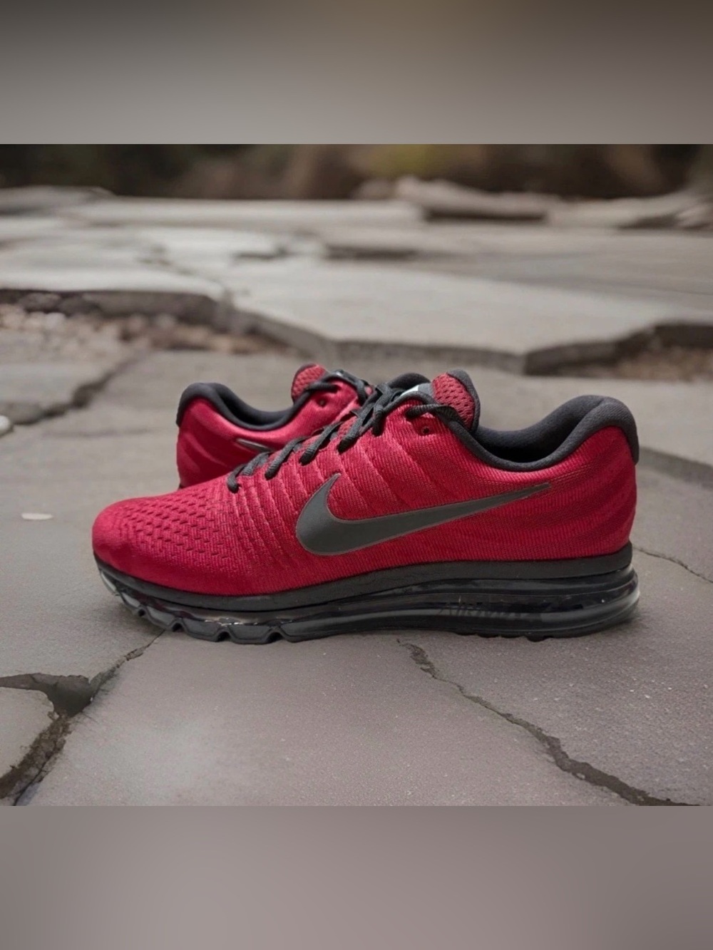 Men’s Nike Air Max 2017 Shoe-Team Red/Dark Grey/Black Size 12 *NEW WITHOUT BOX*